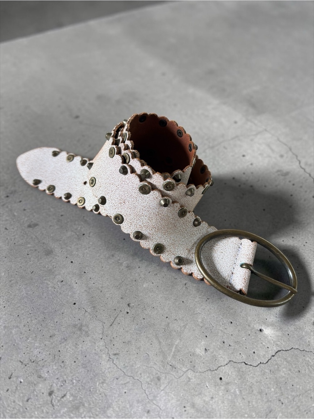 Garuglieri White Studded Italian Leather Belt Scalloped Boho Western Festival